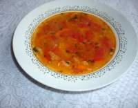 Papriková polévka s rajčaty