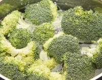 Dušená brokolice