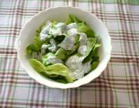 Hlávkový salát s jogurtem