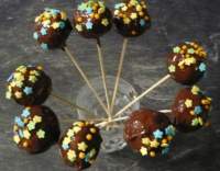 Cakepops s čokoládou a cukrovým zdobením
