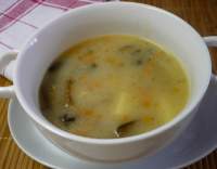 Bramborová polévka s houbami II class=