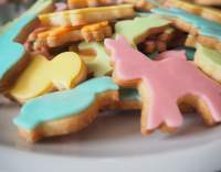 Barevné velikonoční sušenky