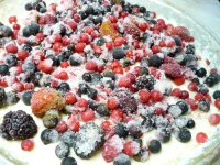 Jogurtový koláč s lesním ovocem