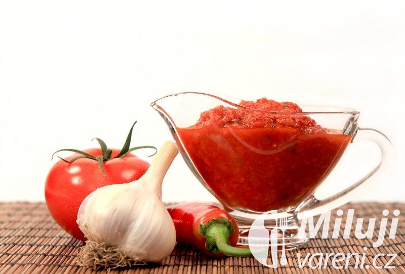 Grilovací zálivka z rajčat
