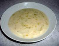 Pórková polévka s vejcem