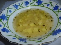 Česneková polévka s krupkami