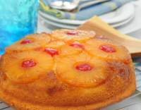 Ananasový naruby koláč